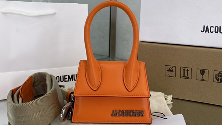 
				Jacquemus - Bag
				мешки